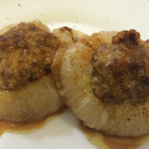cipolle-al-forno-ripiene-di-carne