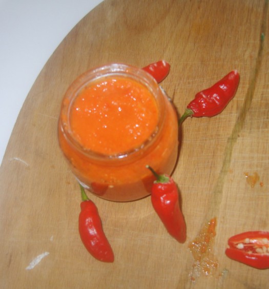 crema naga morich