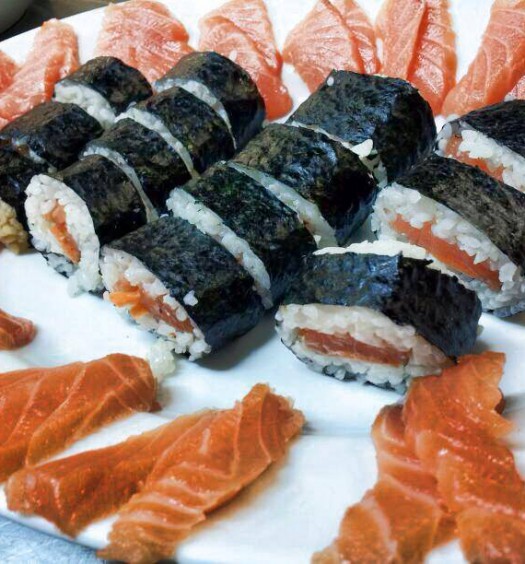 spicy futomaki sushi